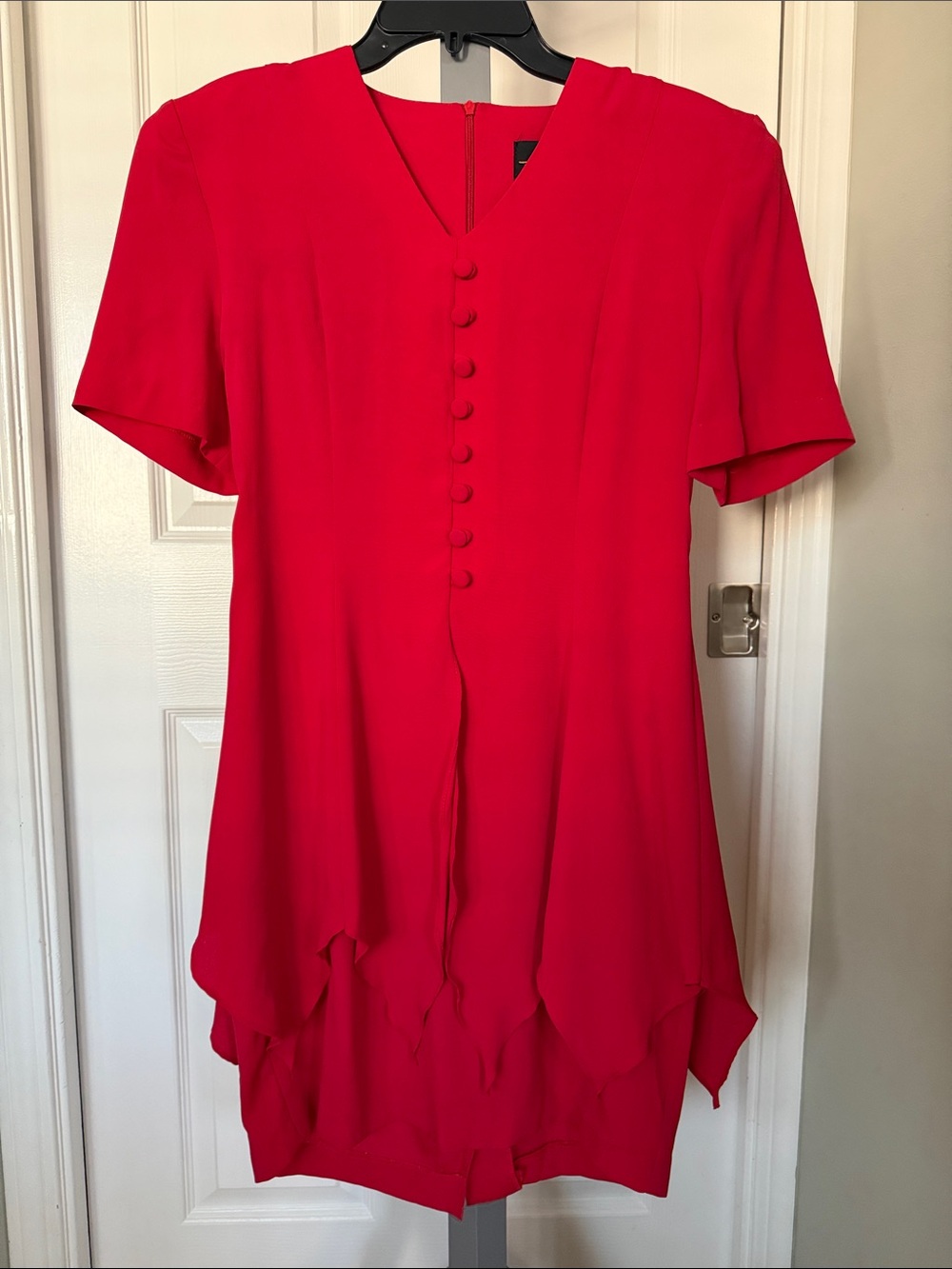 Vintage Farouche by Lori Weidner Red Short-Sleeve V-Neck Button Front Dress
